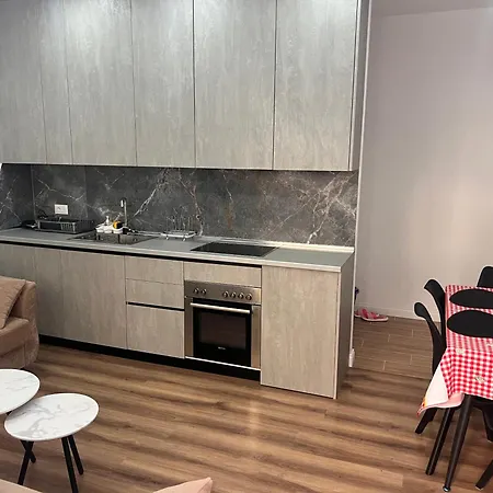 Rene & Devin Apartment *