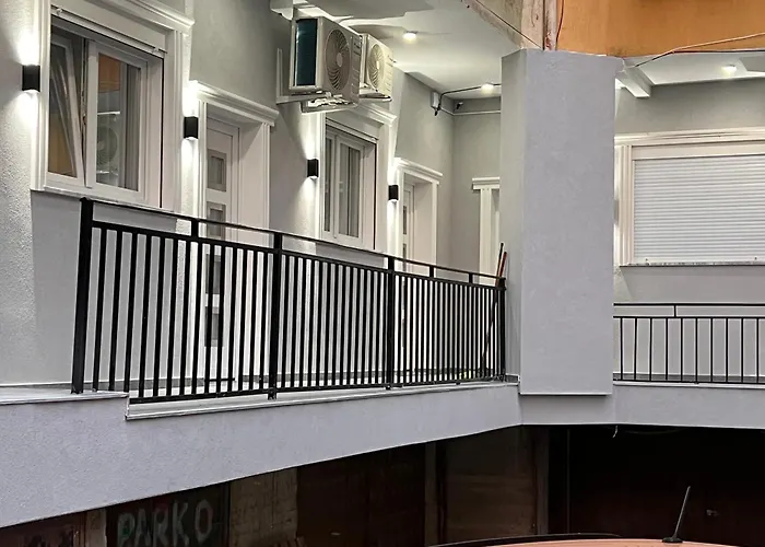 Rene & Devin Pogradec